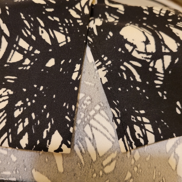 Perfect dress - Picture 5 of 5